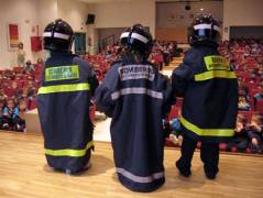 Formación a colectivos